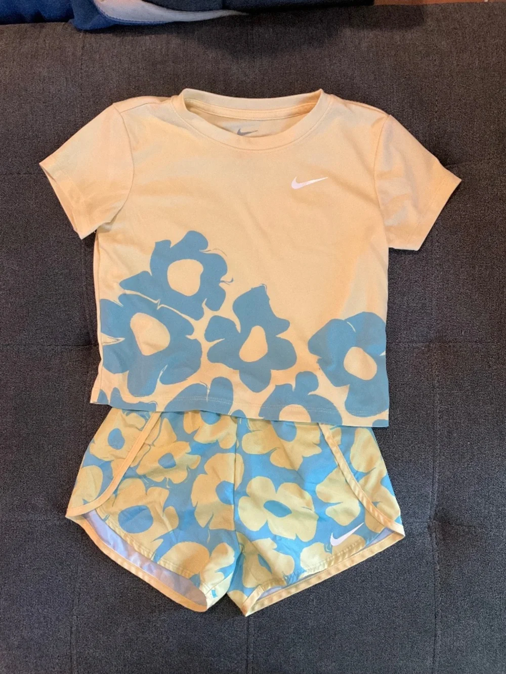 EUC Nike Dri-Fit Floral Shorts Set Size 6X